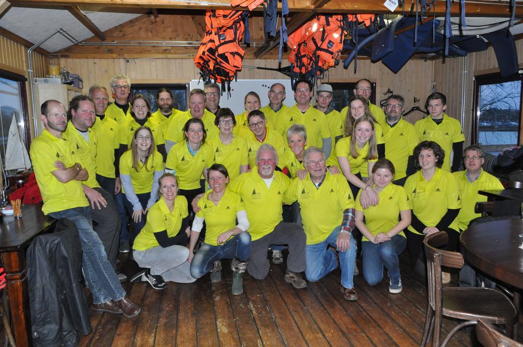 Sailcenter Limburg Vandrerhjem Kinrooi Eksteriør bilde