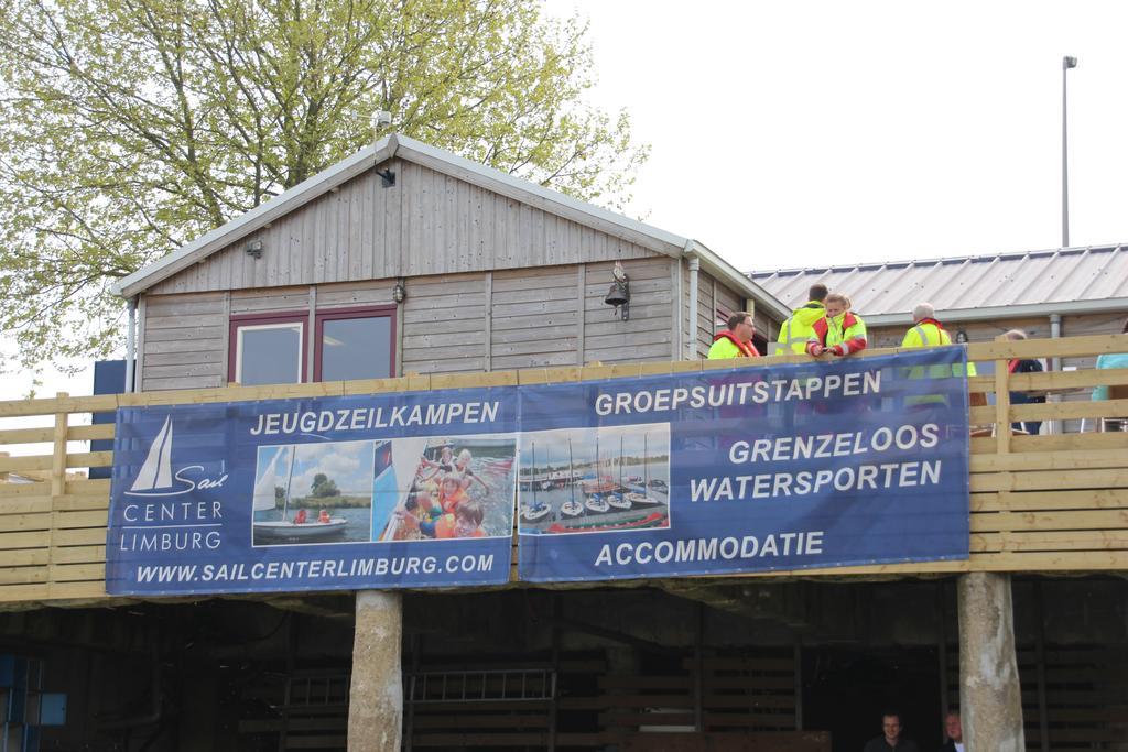 Sailcenter Limburg Vandrerhjem Kinrooi Eksteriør bilde